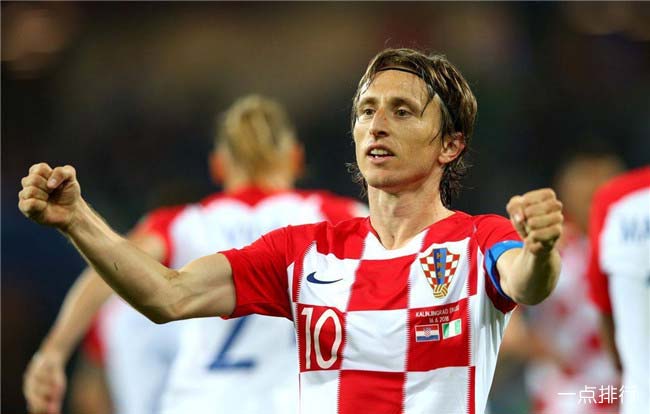 迈阿密国际与温哥华白浪总决赛上演梅西vs穆勒之战，双方实力强劲，看点十足，引发广泛关注。